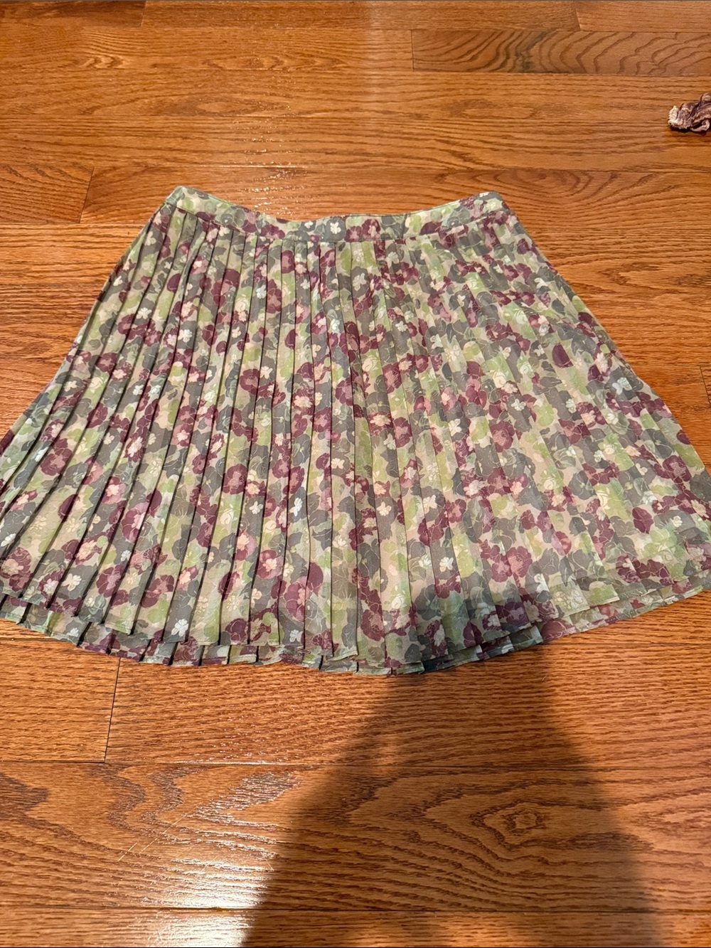 Aritzia Wilfred skirt